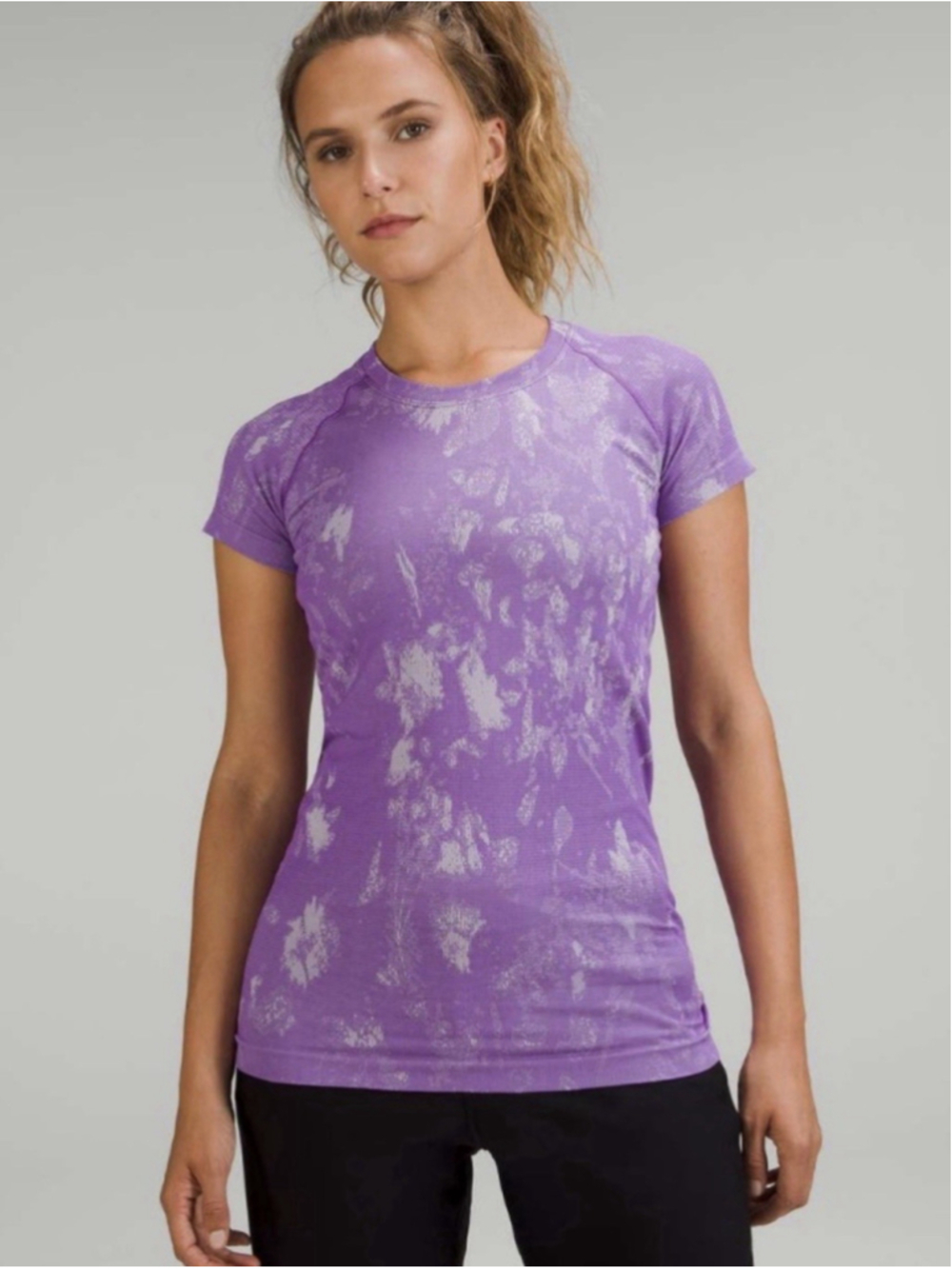 Lululemon Swiftly Tech 4 Short Sleeve Shirt 2.0 Shadow Bloom Moonlit Magenta